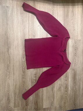 Express Bright Berry Puff Sleeve Sweater. Size S